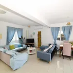 بيت للعطل Chromata Means Colorful For A Much-needed Sunny Escape, Check Your Stay!