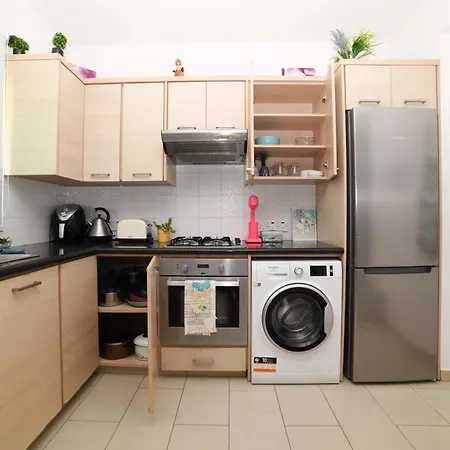 Chromata Means Colorful For A Much-needed Sunny Escape, Check Your Stay! *