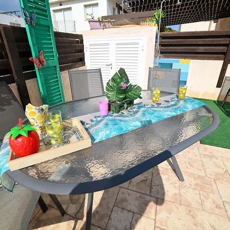 Chromata Means Colorful For A Much-needed Sunny Escape, Check Your Stay! Дом отдыха *