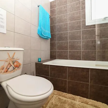 Chromata Means Colorful For A Much-needed Sunny Escape, Check Your Stay! Дом отдыха *