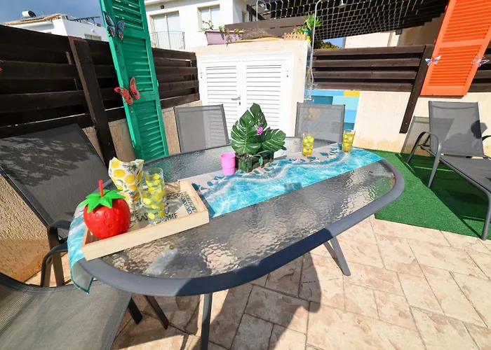 Chromata Means Colorful For A Much-needed Sunny Escape, Check Your Stay! 度假居 *